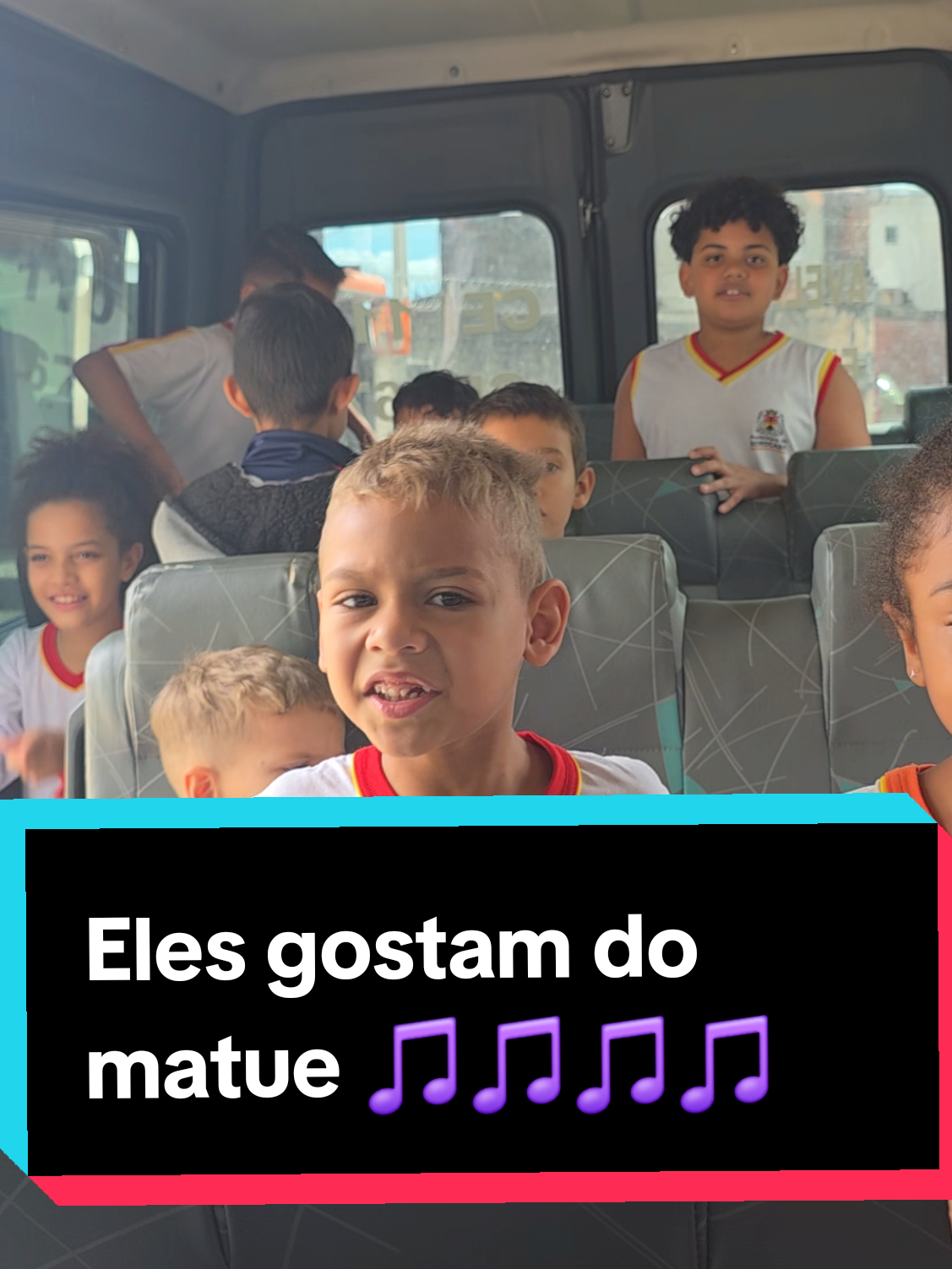 #crianças #Escola #futuro #brasil #diversao #viral_video #foryoupage #pyyyyyyyyyyyy #vanescolar #matue #trap #FUNK #musica #vanescolar 
