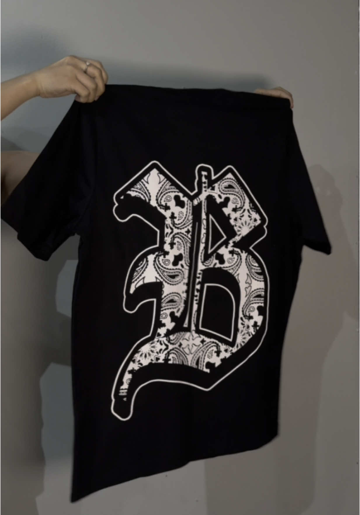 @Buzzerbeater.clo shirt in limited edition #foryourpage #fyp #menshirt #shirt #unisexshirt #clothing #clothingbrand #tee #tshirt #localbrand #shirtformen #Brand 