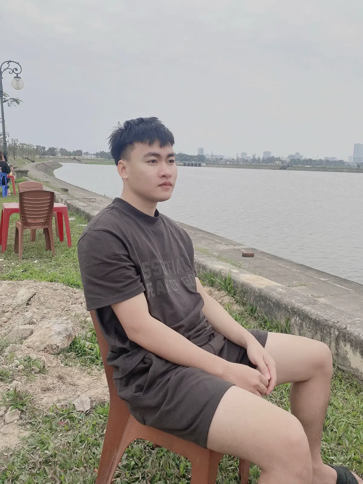 Không Có đỉnh cao nào mãi mãi  Chỉ có người Biết khiêm - Mới ở lại đường dài