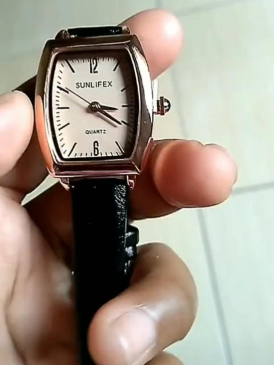 Sunlifex Jam Tangan Wanita Tali Kulit #jam #jamtangan #jamtanganwanita #fypdongggggggg #fypp #fypシ゚ #fyppppppppppppppppppppppp #fypage #fyp #rekomendasi #semuaorang #promomakangajian 