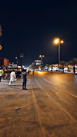 trifty saudi😜😜#heatcave #arsalfam #olaya #onthisday #tranding #viralvideo #100kviews #creatorsearchinsights #foryoupage #burhantv #alayastreet #saudiarabia🇸🇦 #foryou #arsalsaudi #viraltiktok #travel #trading 