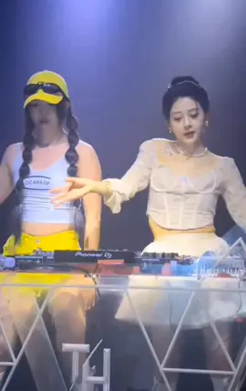 #dj #remix #full #bass #dj devil#inside me#tiktok #viral 