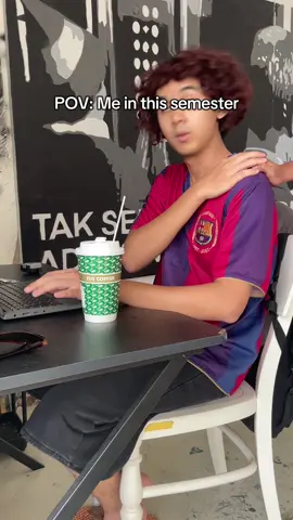 Hm this semeater hit hard, nasib ada Jasmine Milk Tea baru dari Zus #zuscoffee #kongsibersama #studentlife 