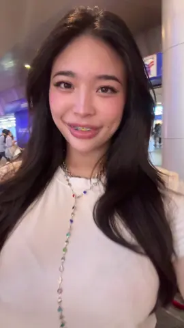 i finally met @โซเฟียขายโคม !!
