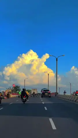 Hari ini langit Cibinong lagi indah indahnya #cibinongviral 