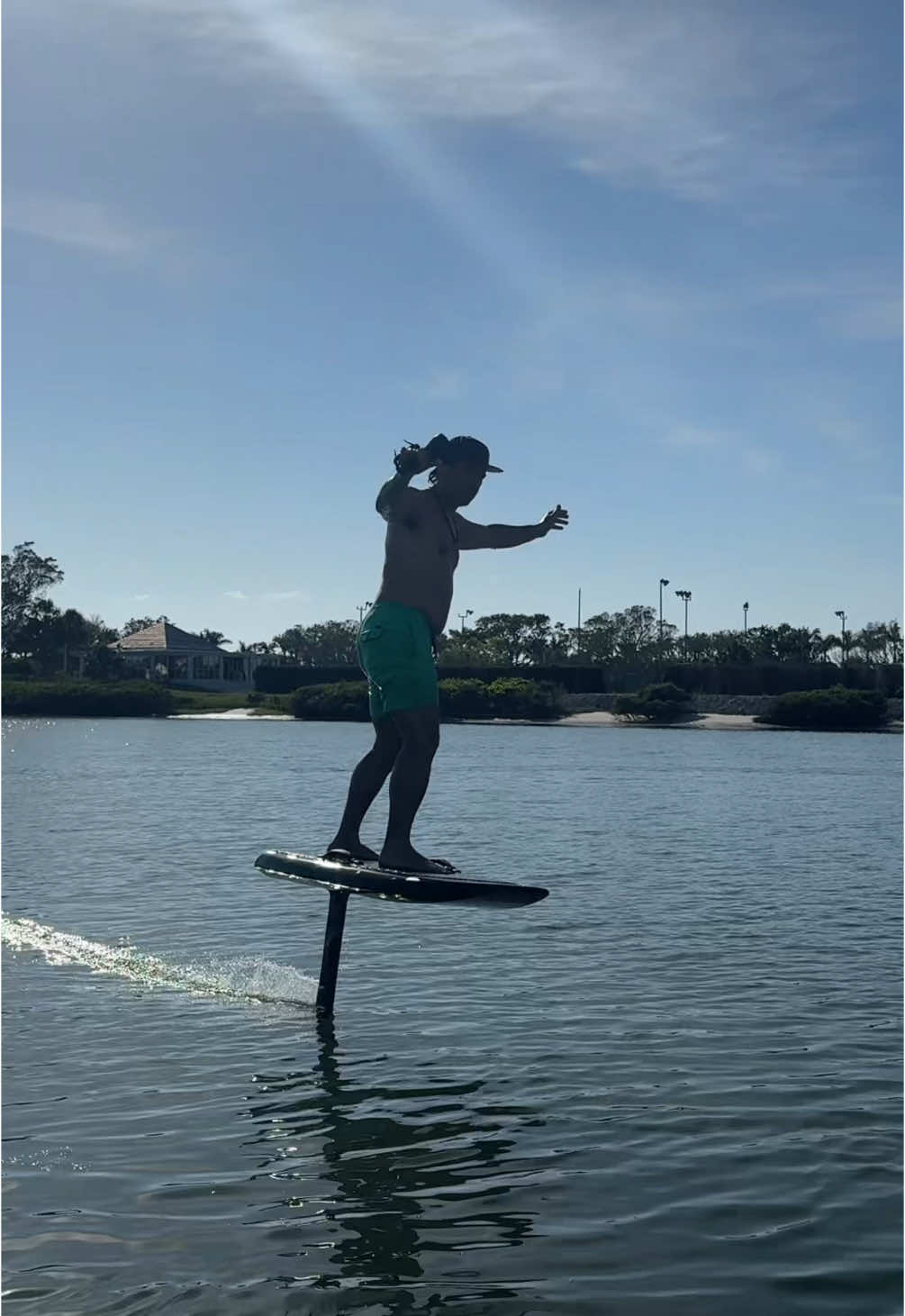 chill memorial day🍃🌞🛥️ #efoil #family #memorialday #boat #fl #dad 