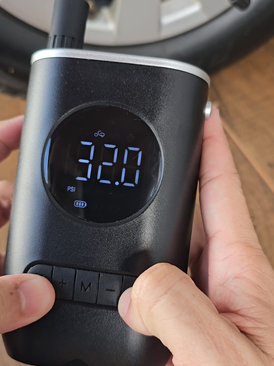Mini Compressor de Ar Portátil