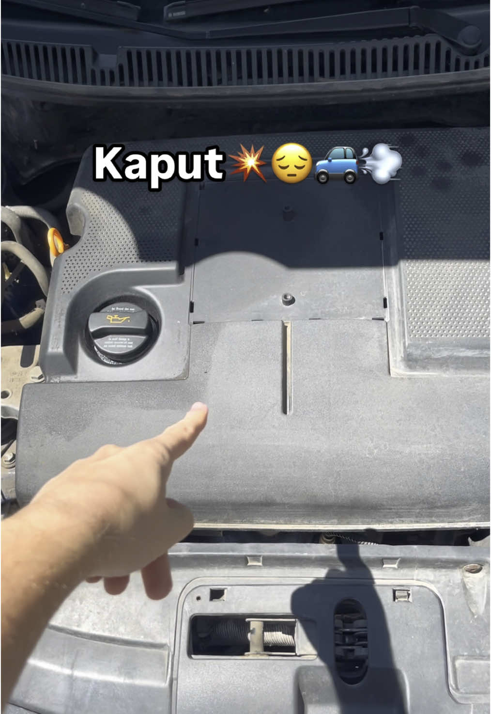 Volkswagen Kaput😔 #volkswagen #polo #volkswagenpolo #volkswagenpologti #poloclub #pologti #polotsi #polo9n #polosport #vw #vwpolo #vwpoloclub #vwpologti #vwpolorline #car #cars #carsoftiktok #cartok #carsofinstagram #carsofinsta #carsofig #fy #fyp #meme #memes #trending #carmemes #viralvideos #carguy #cargirl 