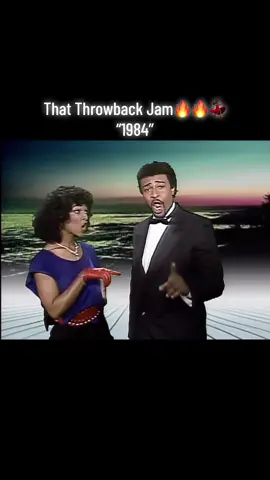 Dennis Edwards ft. Siedah Garrett -Don't Look Any Further “1984” #dennisedwards #siedahgarrett #dontlookanyfurther #mymusicmytime🧡 #thiswasthejam #stillinrotation♻️ #80sthrowback #80sthrowbackrnb #80soldschoolmusic #whatyouknowaboutthis #rememberwhen #rememberthetimes #nothinglikethrowbackmusic #theyearigraduatedhighschool 