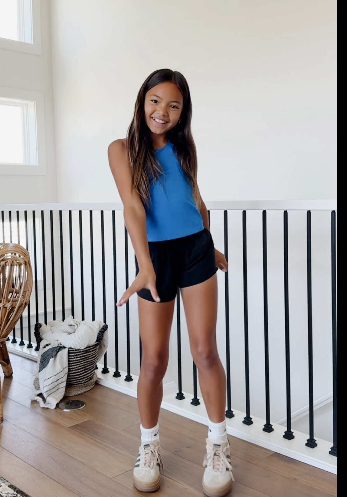 💙 What is everyone up to today? #preppy #preppyaesthetic #adidas #dance 