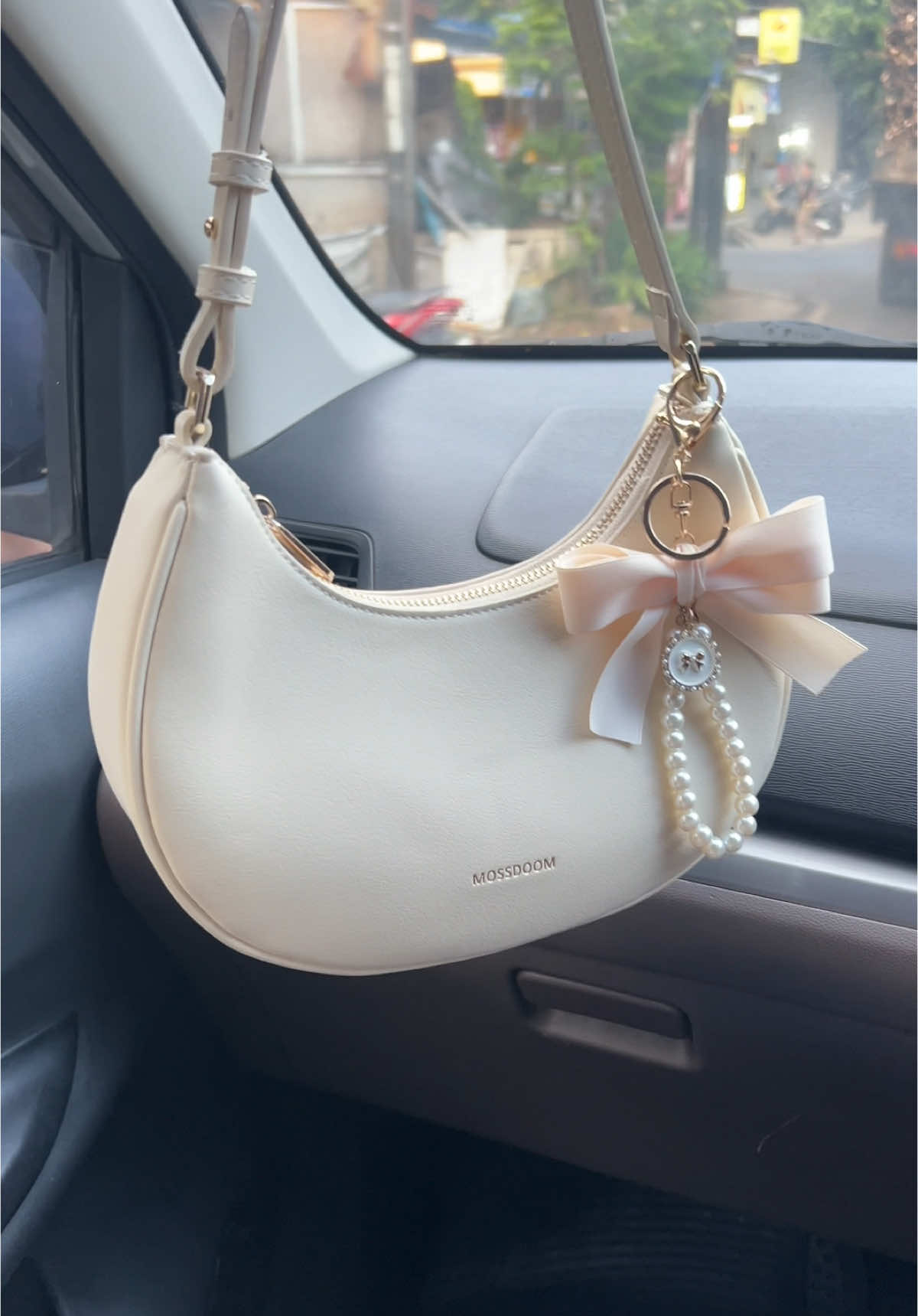 #taswanita #mossdoom #tasmossdoom #kattiebag #shoulderbag #tasbahu 