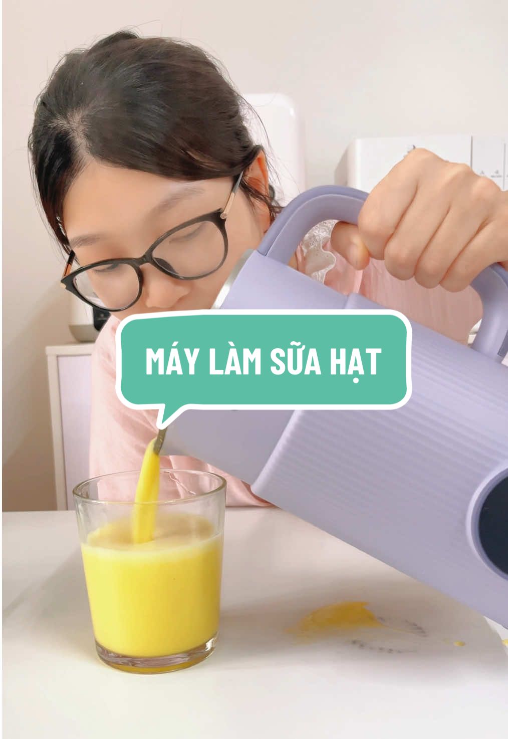 Sữa ngô từ cái máy làm sữa hạt mua có 300🐟 mà thề ngon hơn ngoài hàng nhiều các mẹ ạ! ♥️ #mebemay #review #fyp #LearnOnTikTok #suahat #suahatdinhduong 