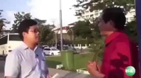 B က @Naylin Aung  Tက @Thrz @M3o6 @rookie #fyp #foryoupage #relatable #burmese #fypp #myanmartiktok🇲🇲🇲🇲 #meme #funnyvideos 