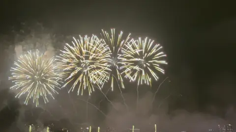 今年初花火大会は有料席で見て良きでした☺️ #STARISLAND #STARISLAND2025 #starisland2025 #お台場 #お台場海浜公園#花火大会 #花火大会2025 #お台場花火大会 