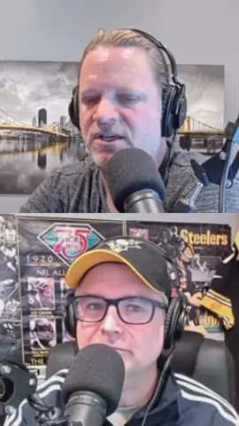 Aaron Rodgers' SHOCKING Chicago Confession! You Won't Believe It! Dive into the Aaron Rodgers saga! We explore hints and insights from the YNK podcast, where he teases a possible Chicago appearance. What's the cat and mouse game? Join our discussion! #AaronRodgers #NFL #ChicagoBears #YNKPodcast #SportsPodcast #FootballNews #NFLRumors #MikeStud #SportsInterview #RodgersToChicago