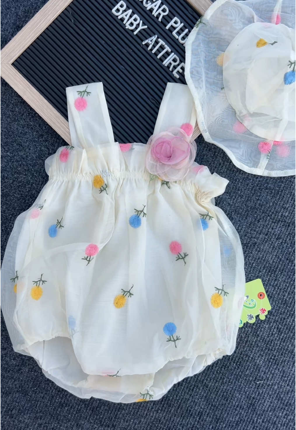 Cute Summer Onesie with Hat Size: 0-12 months  #babydress #kidsdress #fyp #NaniBabuKoNana #shoppingday #foryoupage #babyfashion #FridayOffer #foryou #cuteoutfits #deliveryallovernepal🇳🇵 #stylishbaby #weekendoffer #vacationoutfits🌈🤍 #NepaliOnlineStore #SaturdayOffer #trending #trendingkoreandressforbabygirl #kidsfashion #kidsfashiontrends #babyessentials #babyoutfit #babyclothes #babyclothing 