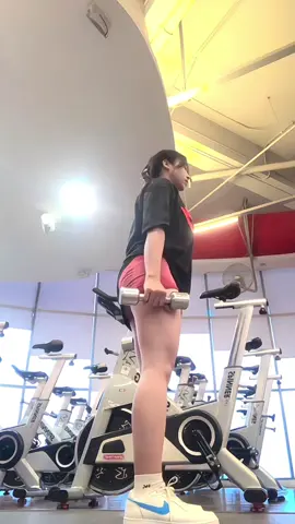 Main leg nya kuat 🤪 #foryou #fypage #gym #gymrat #gymmotivation #fypシ゚ #GymTok #GymLife #gymnastics #gymlover #gymshark #coach 