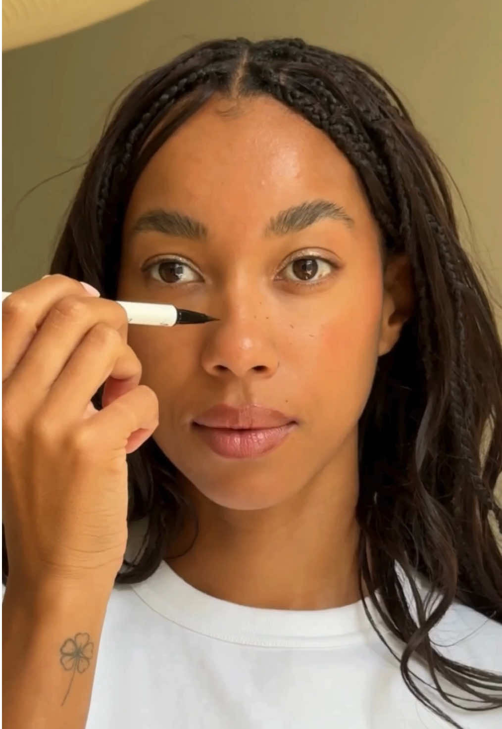 Get ready with @Amaka Hamelijnck #zarabeauty #zara 