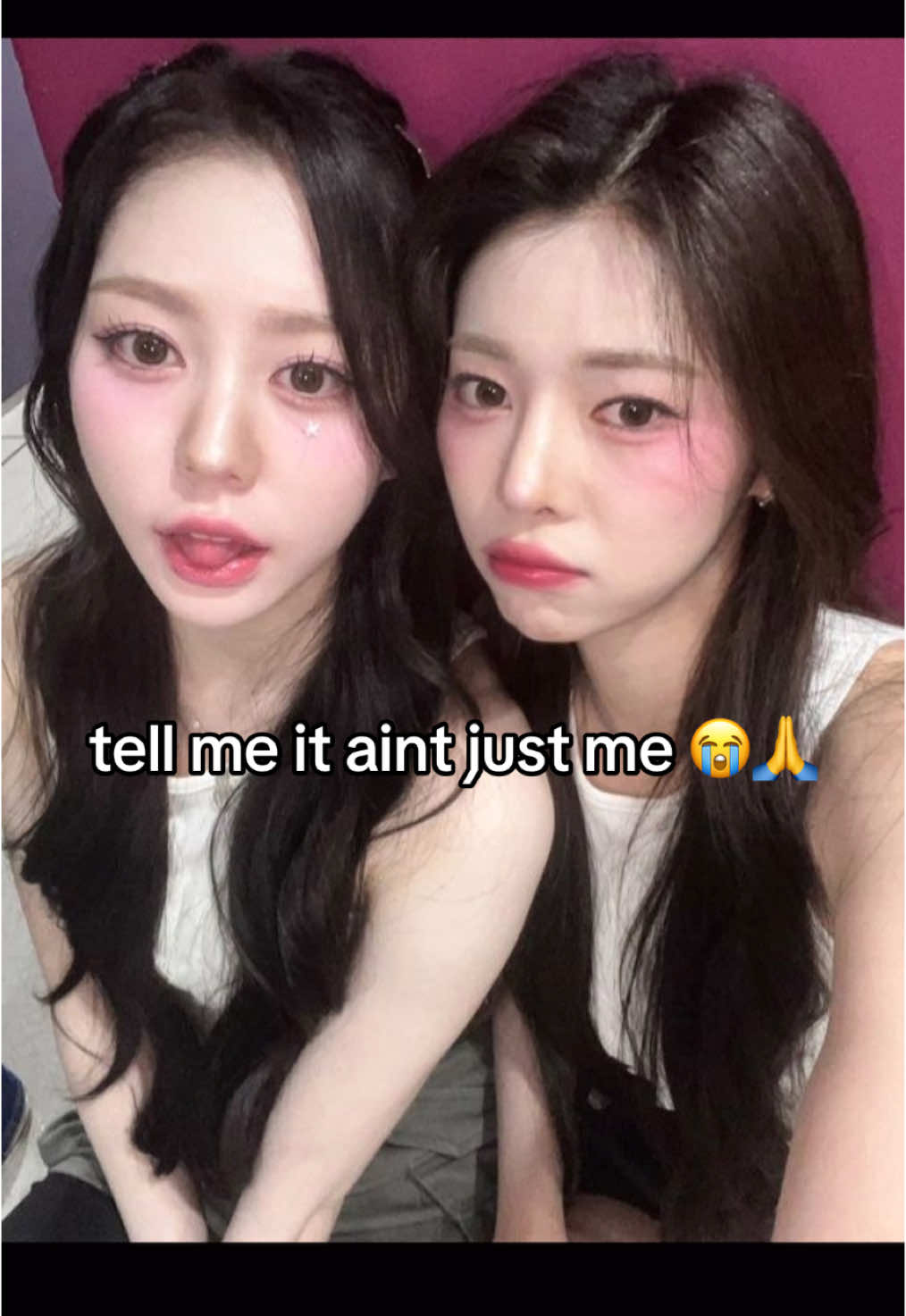 this is a joke but when i was first trying to differentiate these two i swear they were sisters or some shi 😭 #triples #dahyun #hyerin 