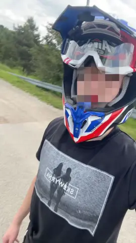 #drevo70cc #yamaha #malossi #stage6 #meme #king #polini #mhr #skuter @𝑲𝑨𝑰𝑻𝑬𝑲𝑳𝑰𝑺🥷🖤 @Martyna Zapasowe @bokiem_można_wszędzie @🌊😫~ChceWakacje~😫🌊 @ig___mlodykuba55_ @peterXelias @🧔🏾‍♀️ @CŁM≠CŁªU🥷🇹🇩🌪 