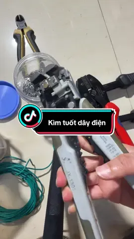 Kìm tuốt dây điện #tienichcuocsong #kimtuotdaydien #kimtuotdaydiendanang 