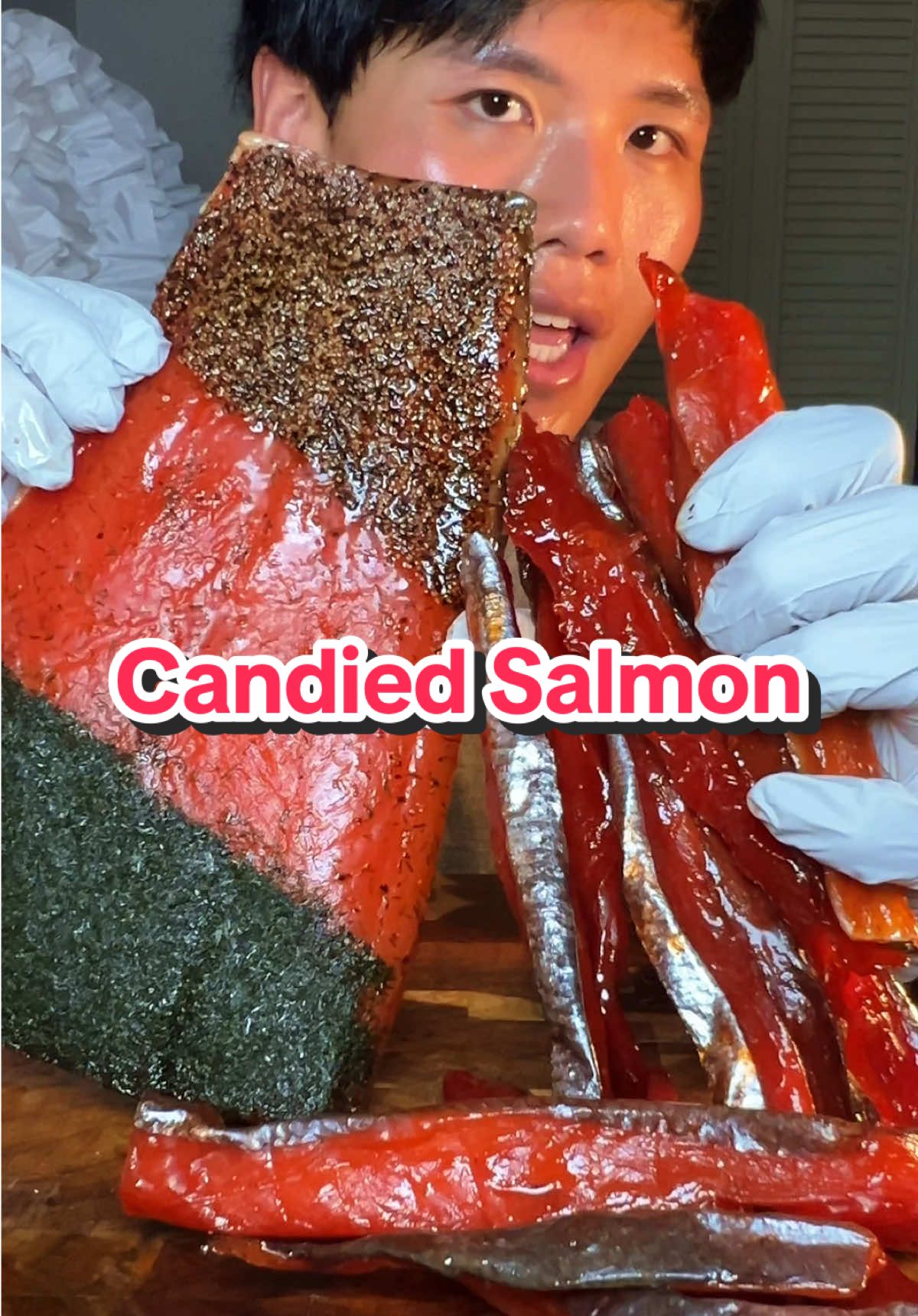The Viral Candied Salmon & their Triple Salmon Seasonings from @soloveykitchen  A solid 8.3/10 🔥 🐟  #candiedsalmon #salmon #sashimi #fypシ゚viral #mukbang #foodtiktok #foodasmr #Foodie 