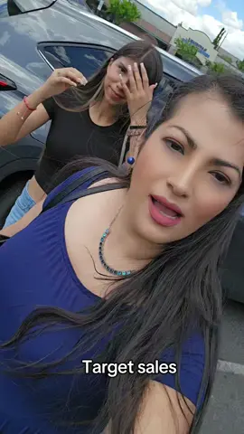 Quien mas ya gasta mas en sus hijas que en uno mismo?! #target #targetsales#Parati #viral #Foryou #fyp #teenmom #teenager #adolecente #iwanttogoviral #quieroserviral 