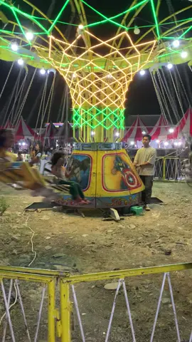 Pasar Malam (Rona-rona) di depan BTN Pemda Dasan Geres Gerung (26/05/25) cocok untuk hiburan malam bersama keluarga, ada banyak permainan yg bisa dicoba #girimenanglombokbarat #lombok #lomboktiktok #lobar #kuliner #tamankotagerung #lomboktiktok_fyp #lombokbarat #gerung #lombokvirall🌴🌴 