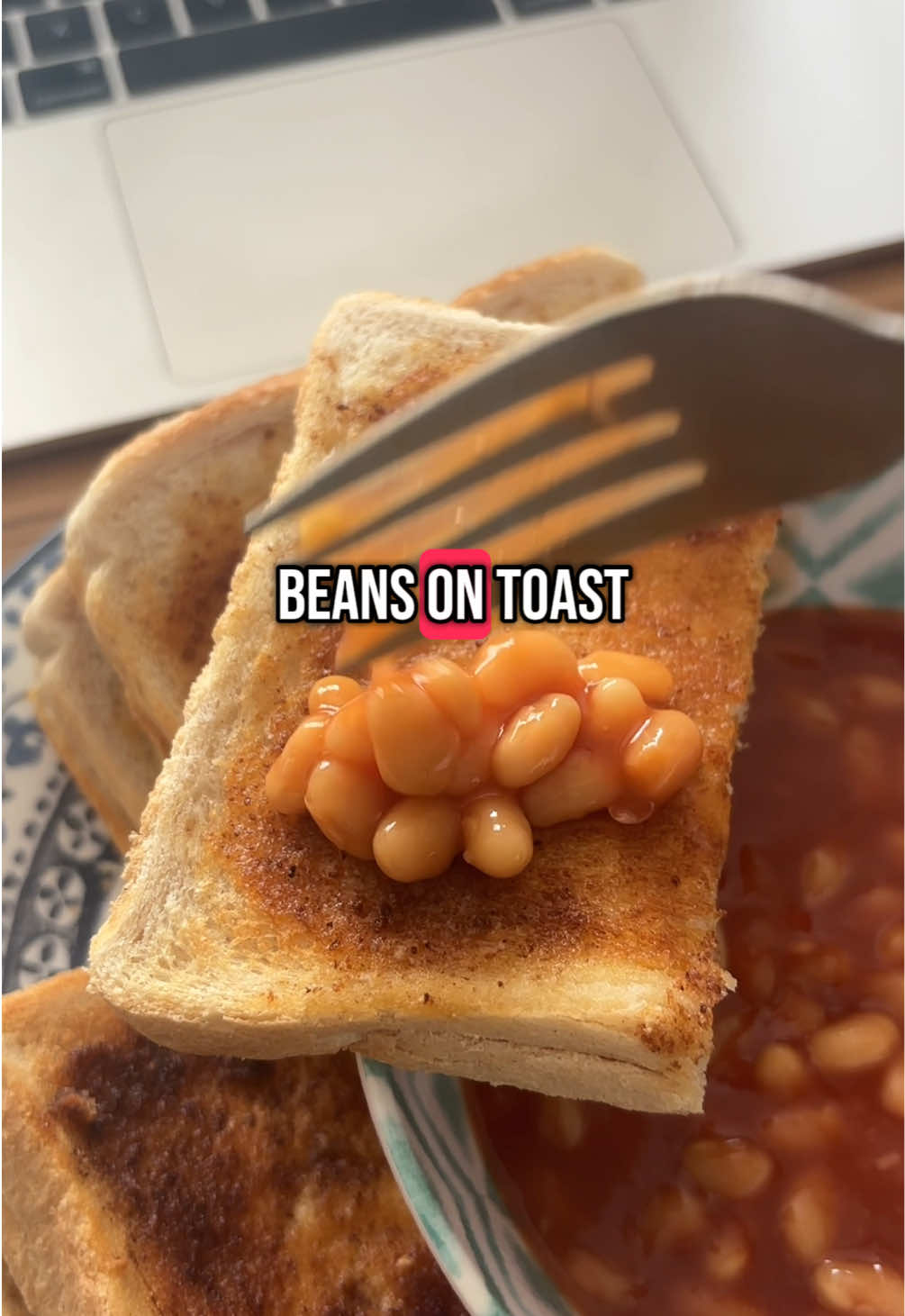 Really nervous to post this xx sing along if you love beans on toast @Heinz UK #beansontoast xx 