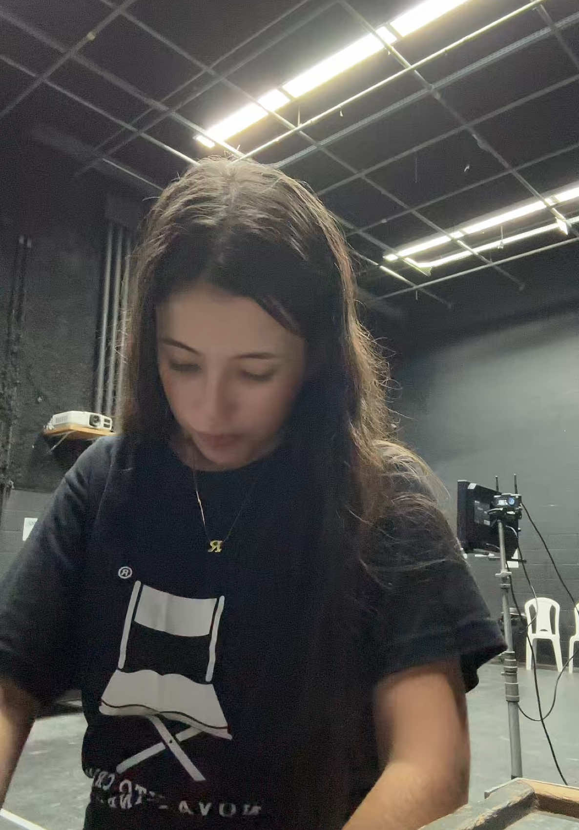 Eu trabalho com fotografia, nesse projeto eu sou assistente de câmera, mostrei oque eu guardo na guaiaca  #assistente #fyp #foryou #tiktok 