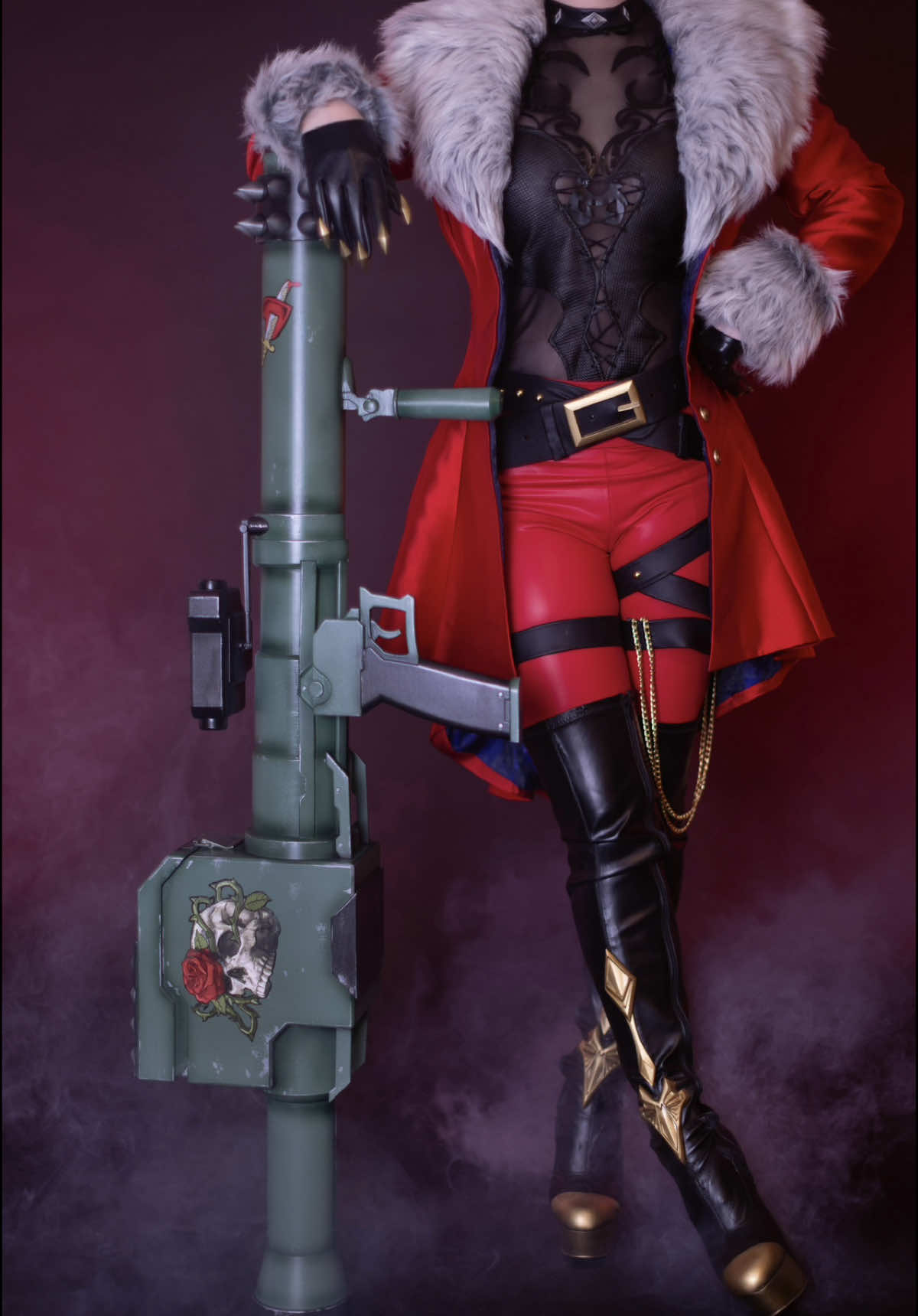 Here is how I made Anna Williams’s bazooka, Lovely Tom!! 💀🌹 He is entirely 3D printed out of PLA and stands at a whopping 52”, one of my biggest props ever!! 😱 3D model: @spearmastercosplay  Prop: me! #annawilliams #annawilliamstekken #annawilliamscosplay #tekken #tekken8 #tekkencosplay @bandainamcous @TEKKEN 