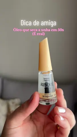 Simplesmente amei! #oleosecante #esmalte #risqueoficial #fy #nails #unhas #ugc 