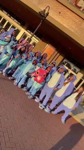 Mi Ohana 💙 #ohana #liloandstich #liloystich #stitch #fypシ 