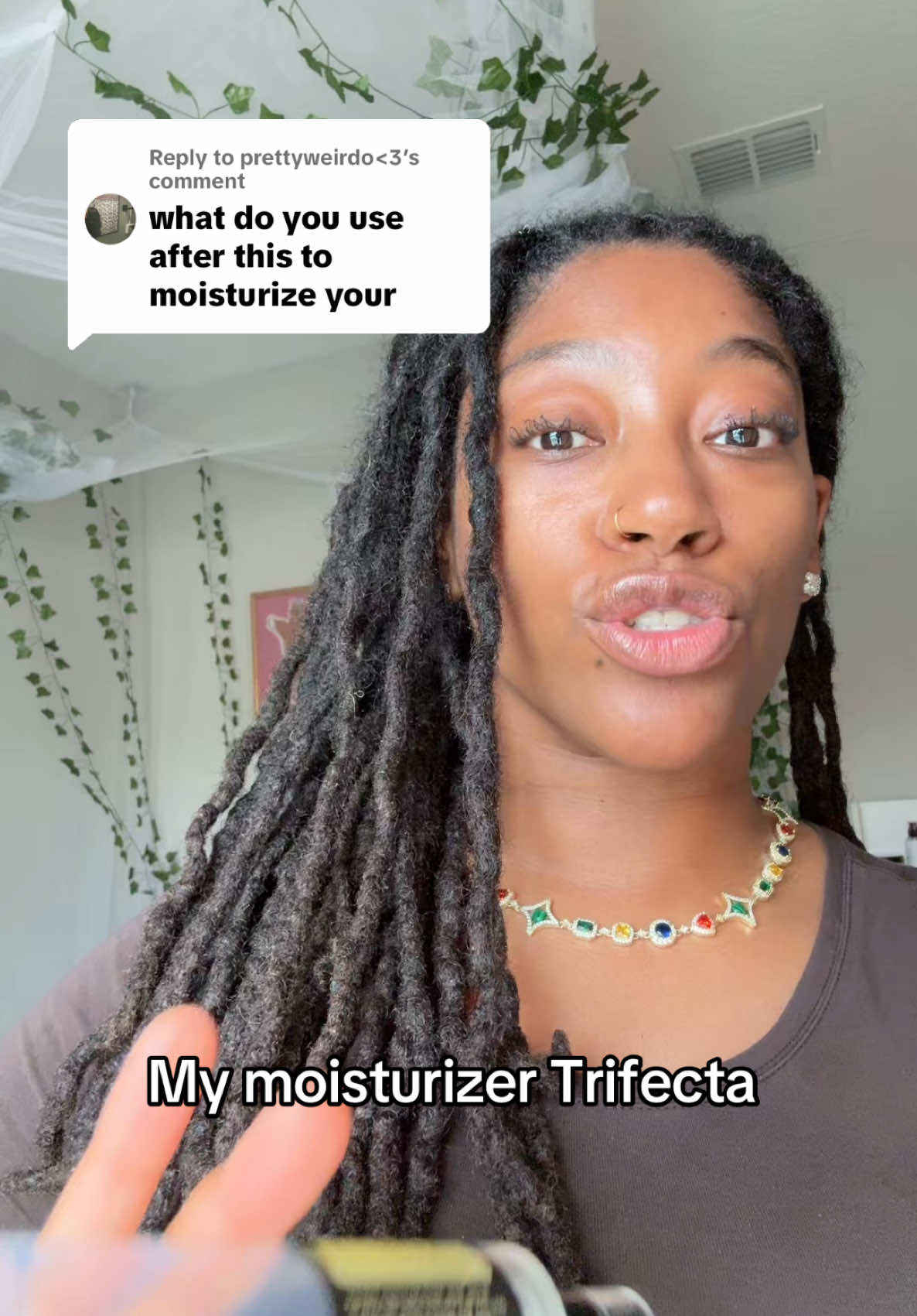 Replying to @prettyweirdo<3 