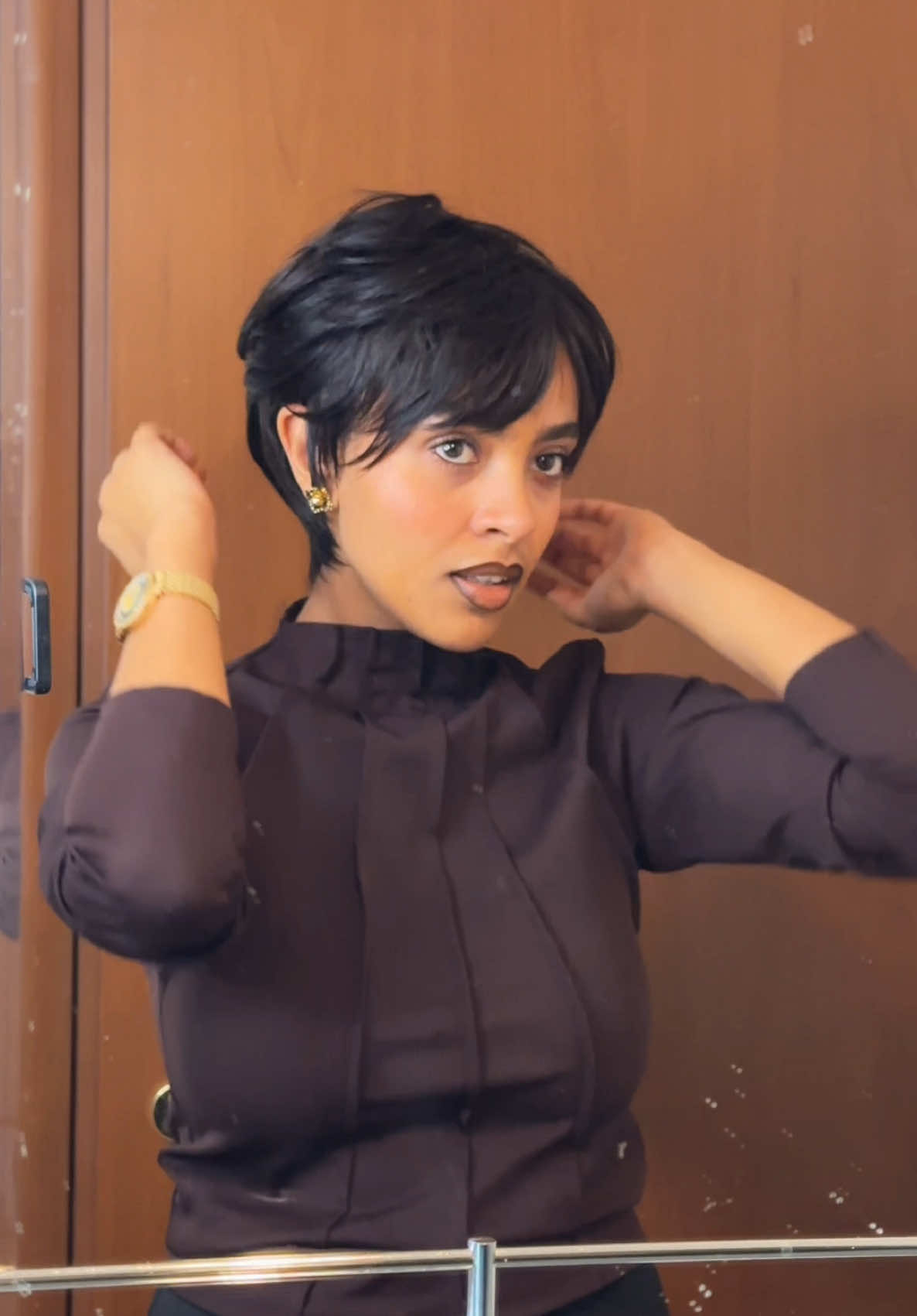 Every time the itch to chop off my hair hits (which is way too often), this is my go-to move!                                     P.S. I got this wig a year ago from Piassa… no clue where they relocated to. If you know a spot that sells wigs like this, drop the location in the comments! Love ya😘. .  #wiginstall#pixiecut#wigstyling#ethiopian_tik_tok🇪🇹🇪🇹🇪🇹🇪🇹 