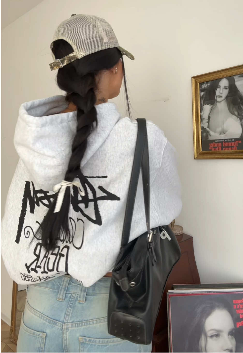 Fitcheckk <33 // czapka&bluza : Stussy,spodnie: Bershka,torebka: lumpeks #OOTD #outfitinspo #fitcheck #outfitideas 