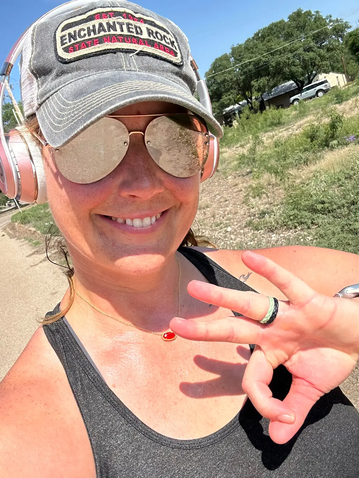 Random song #3 that helped me stay on pace today. Ran 3/4 of a mile, walked 5 min, ran 3/4 of a mile. I love #C25K @The Official C25K®  