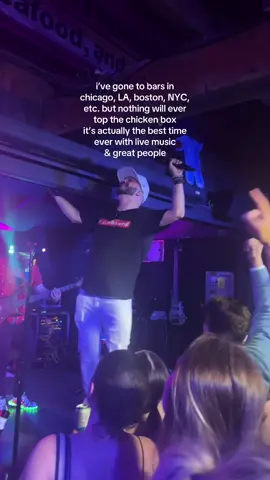i need 7dayweekendband to perform at my wedding #nantucket #nantucketisland #ack #chickenbox #mdw #weekend #livemusic #band #eastcoast 
