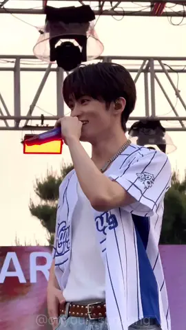 heartthrob #mark #marklee 