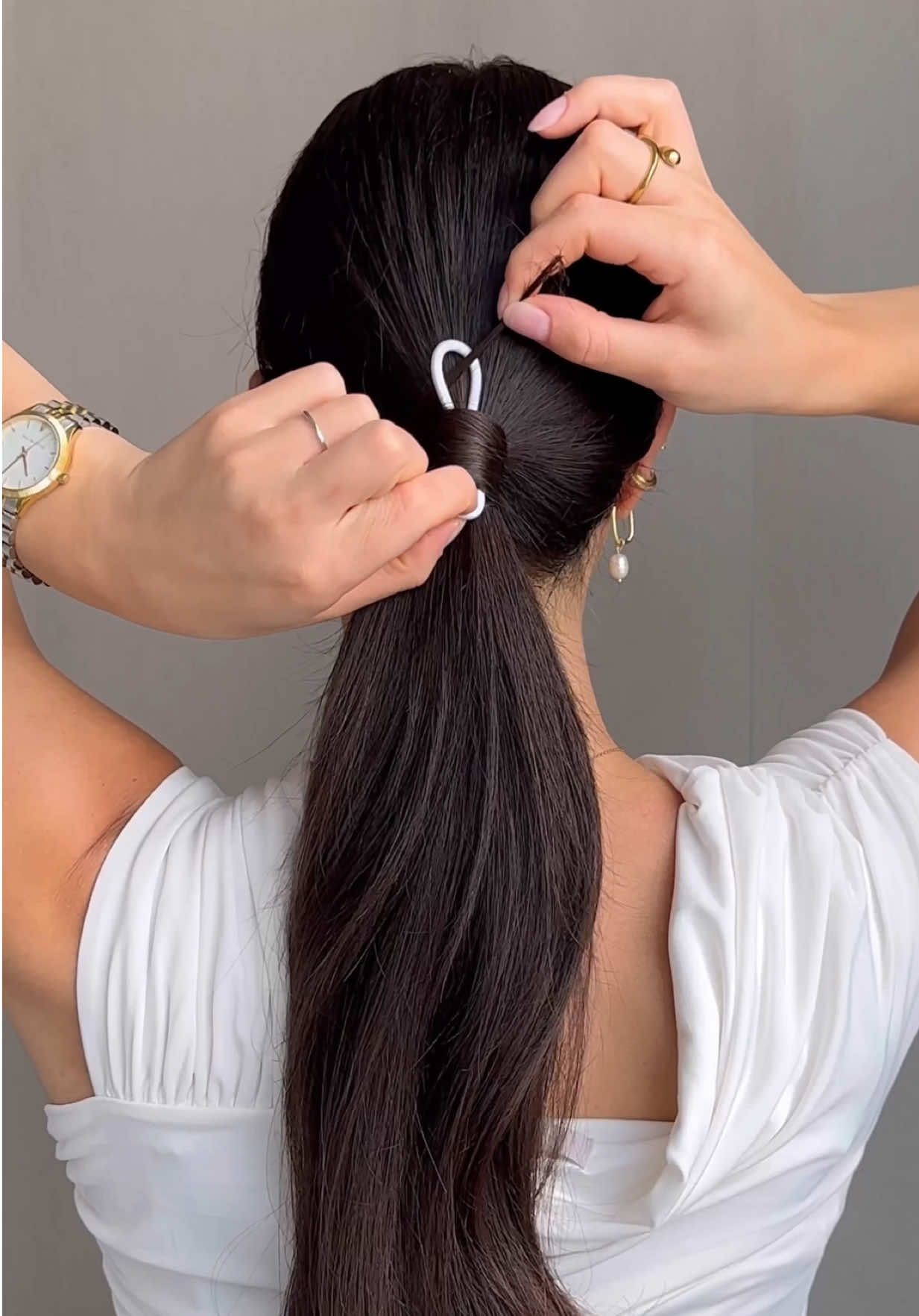 One of the best hair hacks you need to try! 😮‍💨🤌🏼 #hairhacks #hairstyletutorial #hairideas #hairinspo #ponytail #easyhairstyles #pinteresthair #hairtok #contentcreator #hairtrends 