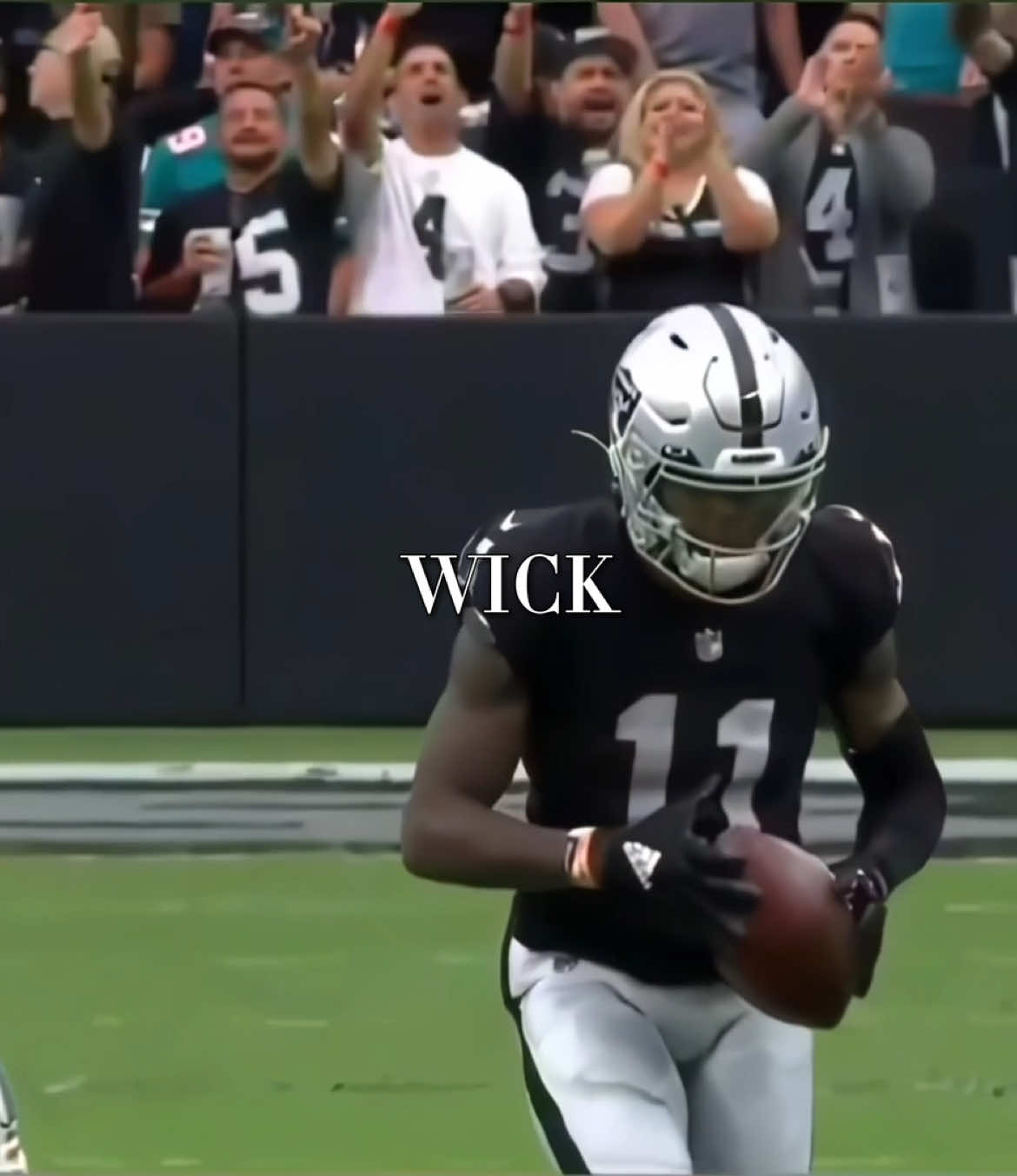 pulled up in that | ib: @𝐇𝐮𝐝 | #henryruggs #raiders #football #footballedit #fyp #foryoupage #staysafe 