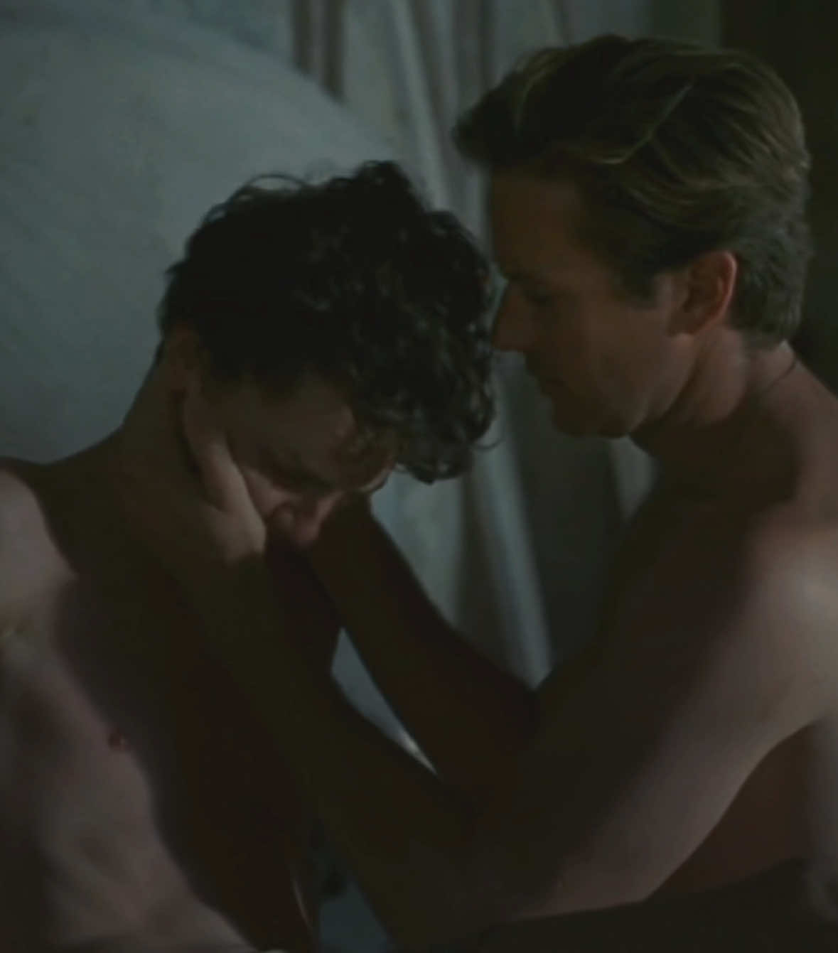#ELIOANDOLIVER ; idk if i like this  ~  ac: @harvey  scp: @SCENEPACKS on ig ~ #elioperlman #oliver #timotheechalamet #armiehammer #callmebyyourname #cmbyn #edit #jminv #fyp #foryoupagе #viral #blowup #backtobeingfriends #sombr 
