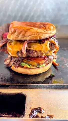 Best burger In town😜 #foryoupagе 