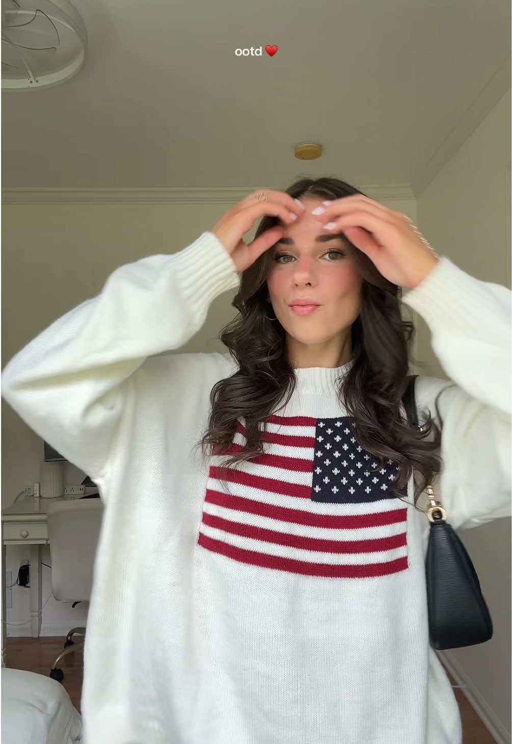 let’s pretend the pants + sweater match  #OOTD #summerstyle #outfitinspo 