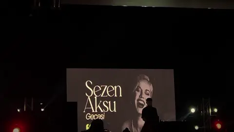 Vay yinemi keder #sezen #aksu #sezenaksusarkilari#sezenaksu#fyp#kesfet 