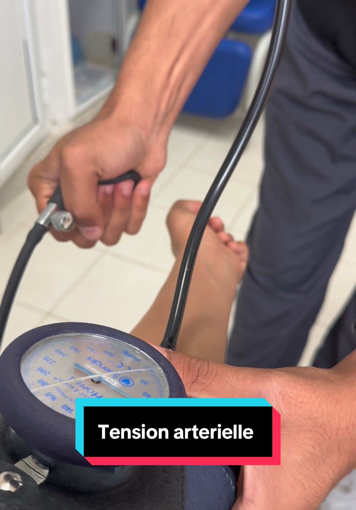 #fyp #fypシ #foryou #azizbensalah #nurse #student #2025 #tunisia🇹🇳 #infirmier #aura #😂😂😂 #💉 #الشعب_الصيني_ماله_حل😂😂 #😢😢😢 #🩺