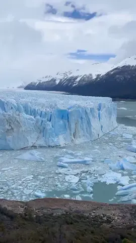 #collapse #icemountain #glacier #argentina 