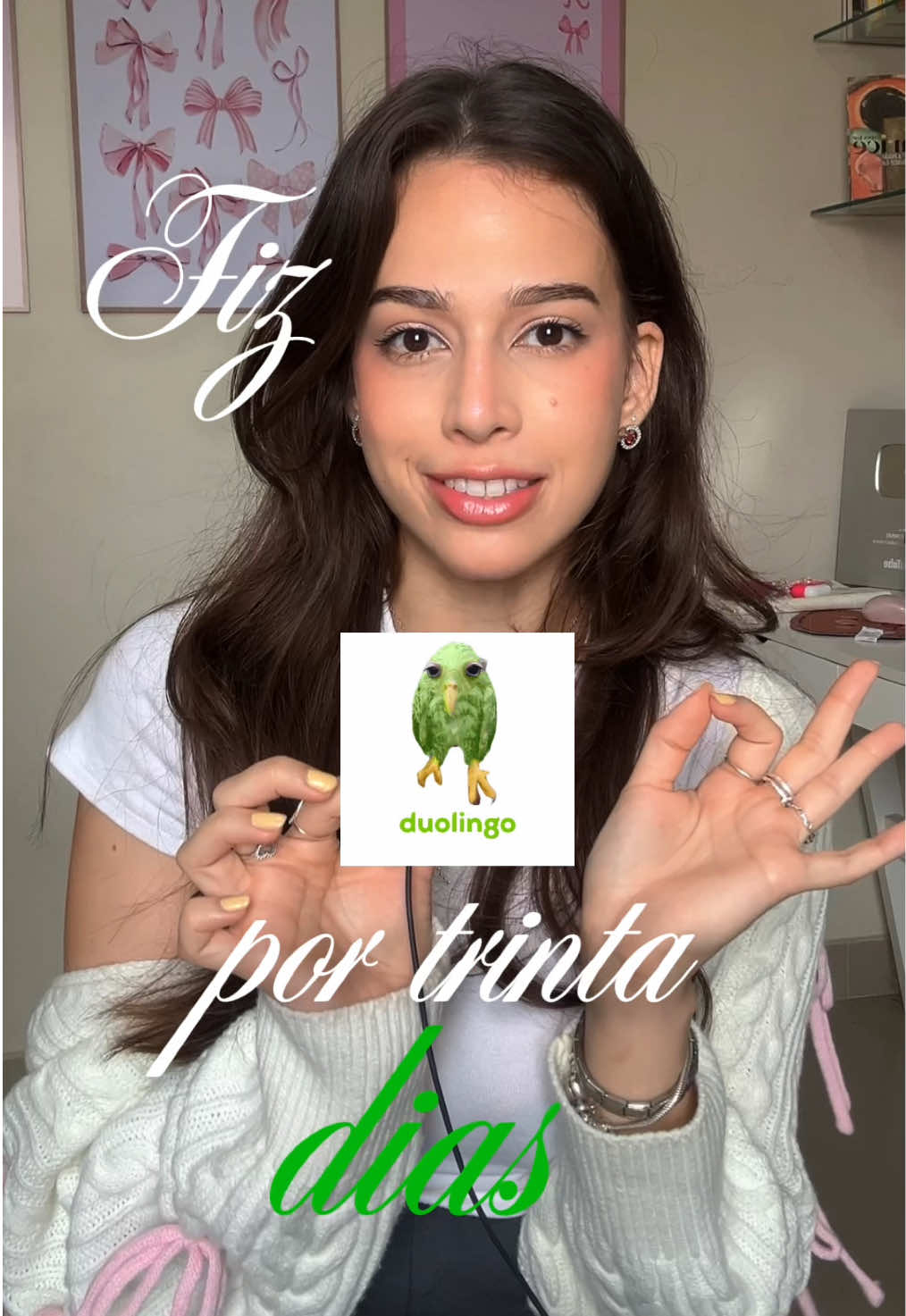 Um pouco mais sobre como foi a saga com o duolingo, que durou 30 dias! Compartilhei todo dia com vocês nos stories, e agora tô em busca de um novo mini desafio diário hahaha 😆 sugestões?  Obrigada pela experiência @Duolingo Brasil 🇧🇷  hahaha #duolingo #idiomas #languages #frances #ingles #autodidata 