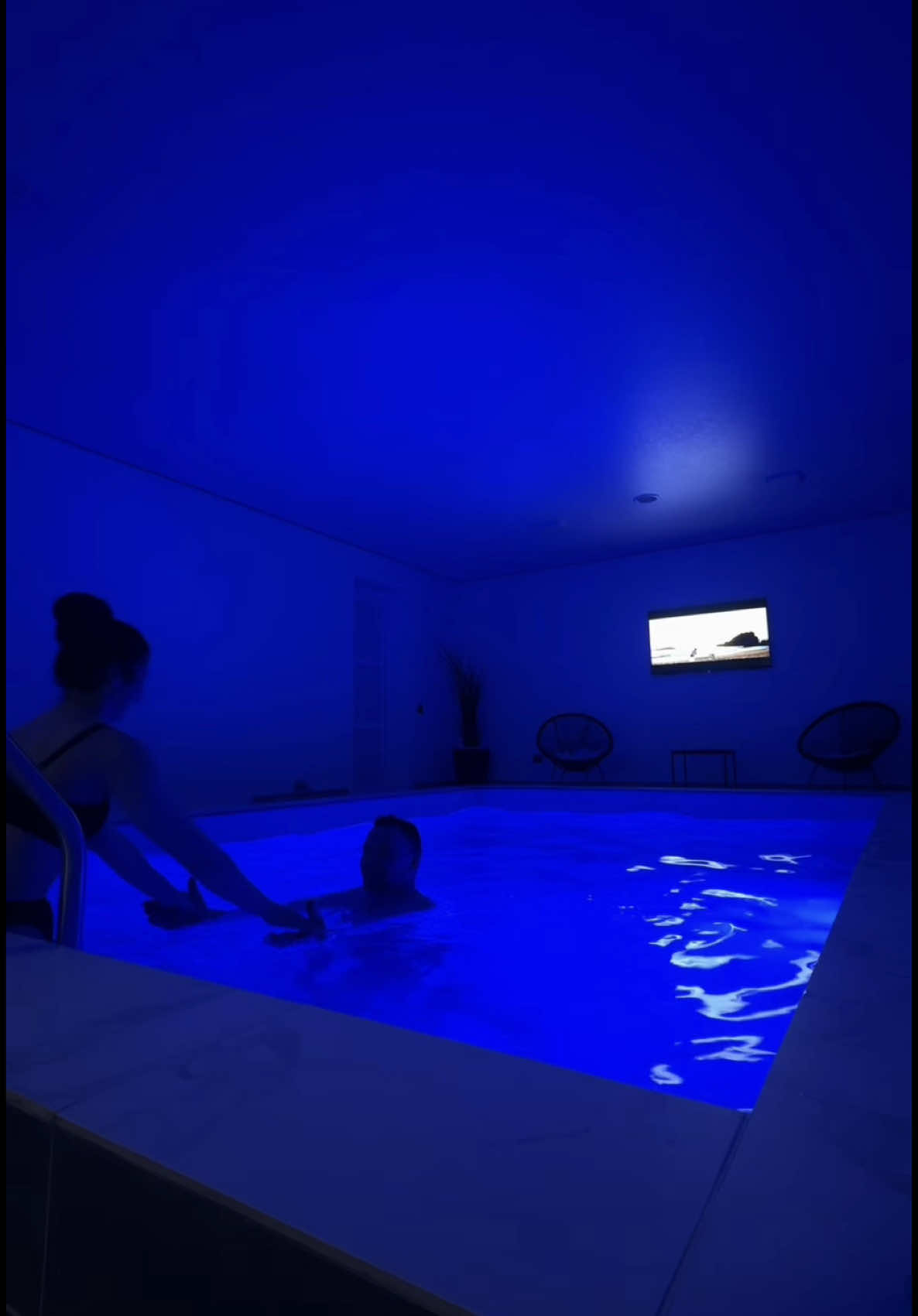 Сауна з басейном — це ідеальне місце для романтичного відпочинку удвох 💙 #сауна#басейн#відпочинок#надвірна#битків#іванофранківськаобласть 