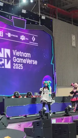 Diễu hành Cosplay - Cosplay Parade (Phần 2) tại Vietnam Gameverse --- Ngày hội Game Việt Nam - Vietnam Gameverse 2025 | Tiến Đạt Vivu #cosplay #cosplayparade #vietnamgameverse #vietnamgameverse2025 #tiendatvivu